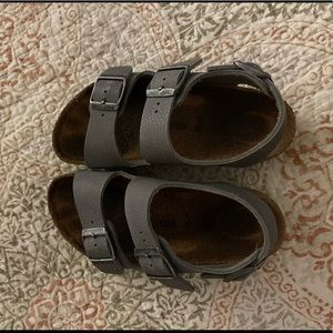 Birkenstock little kid Milano size 11